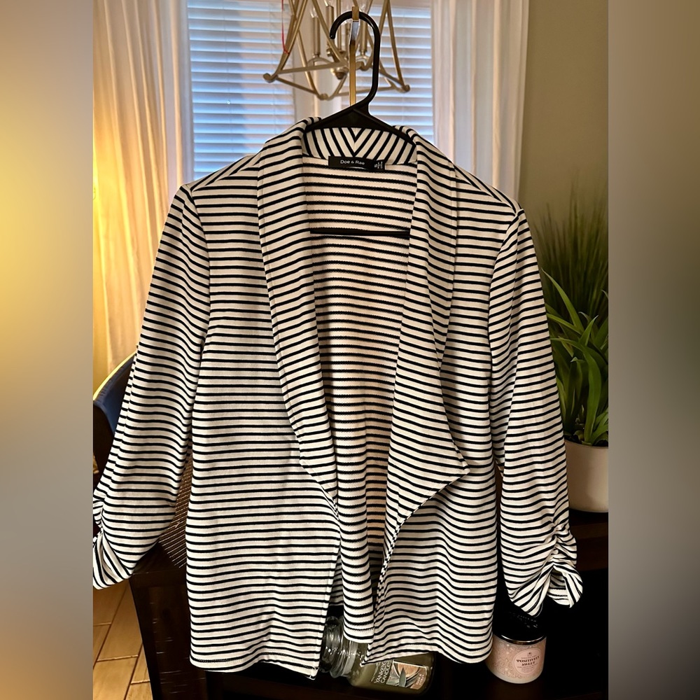 NWOT Doe & Rae Striped Blazer